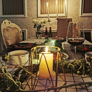 燭台擺件 情人節北歐創意餐桌金色輕奢蠟燭台擺件家用裝飾浪漫燭光晚餐道具【MJ15133】
