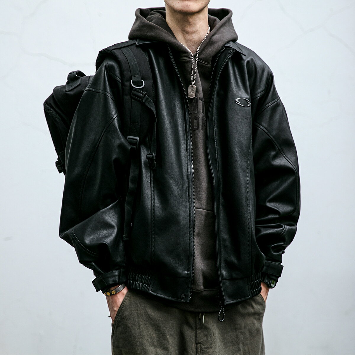 美式復古街頭百搭質感黑色機車皮衣男士春秋季防風短款廓形外套潮【雲木雜貨】