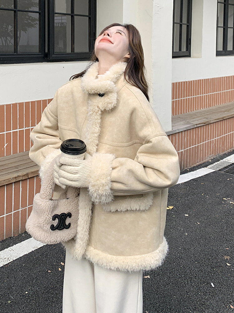 奶呼呼小香風羊羔毛厚外套女冬季2024新款超好看短款皮毛一體棉服【雲木雜貨】