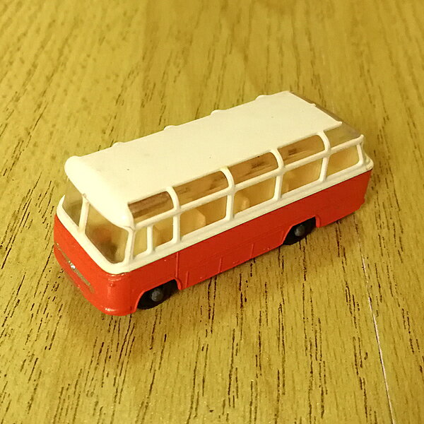 Matchbox 火柴盒 Lesney 常規輪 No.68 賓士巴士 Benz Bus 瑕疵車