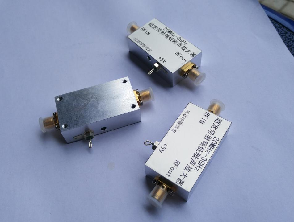 20MHZ-6GHZ射頻低噪聲放大器
