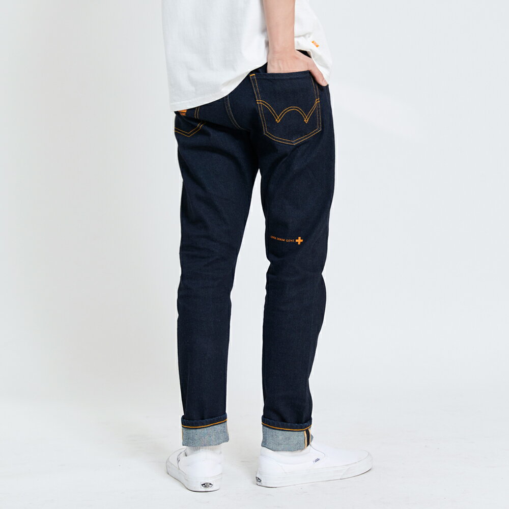 EDWIN 男款 PLUS+ 不對稱赤耳窄管褲 (原藍色) 2