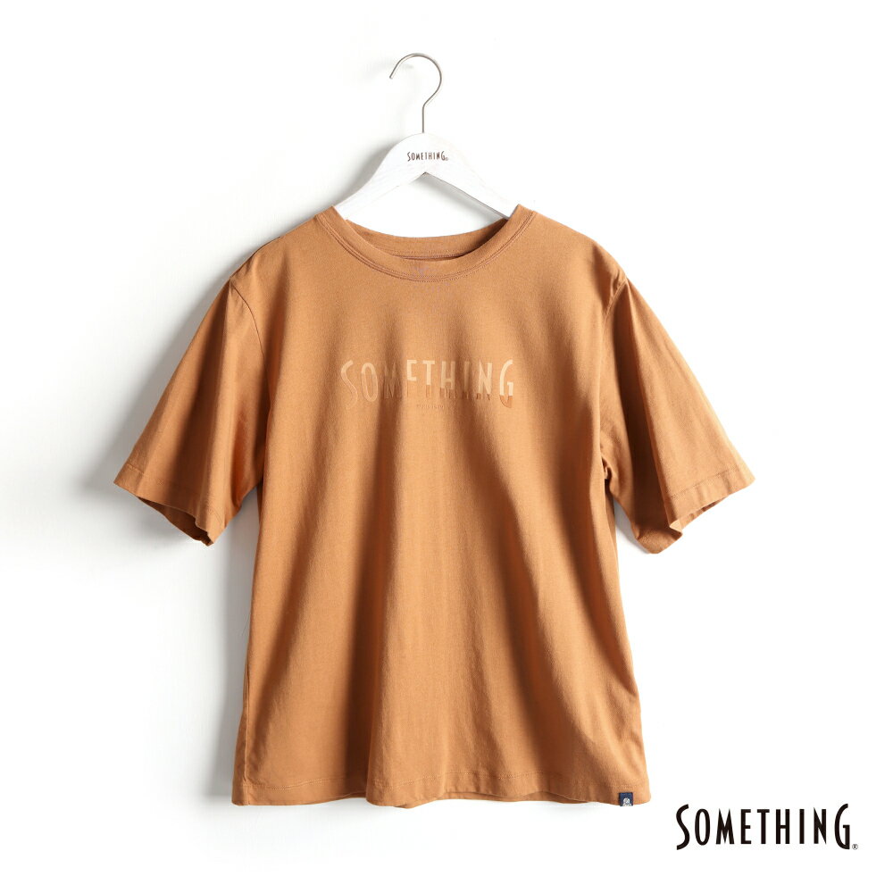 特降品↘SOMETHING 女基本波紋LOGO短袖T恤-女款 深咖啡