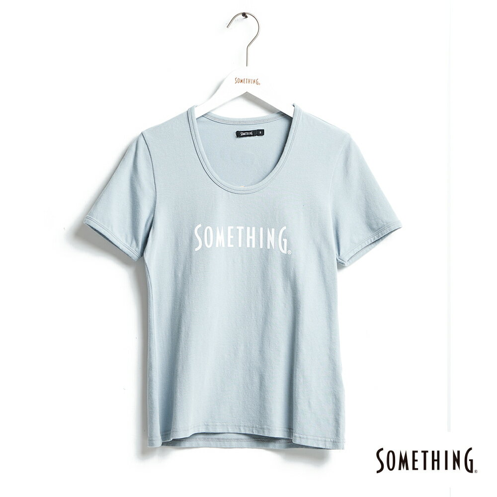 SOMETHING LOGO印花Ｕ領短袖T恤-女款 淡藍色