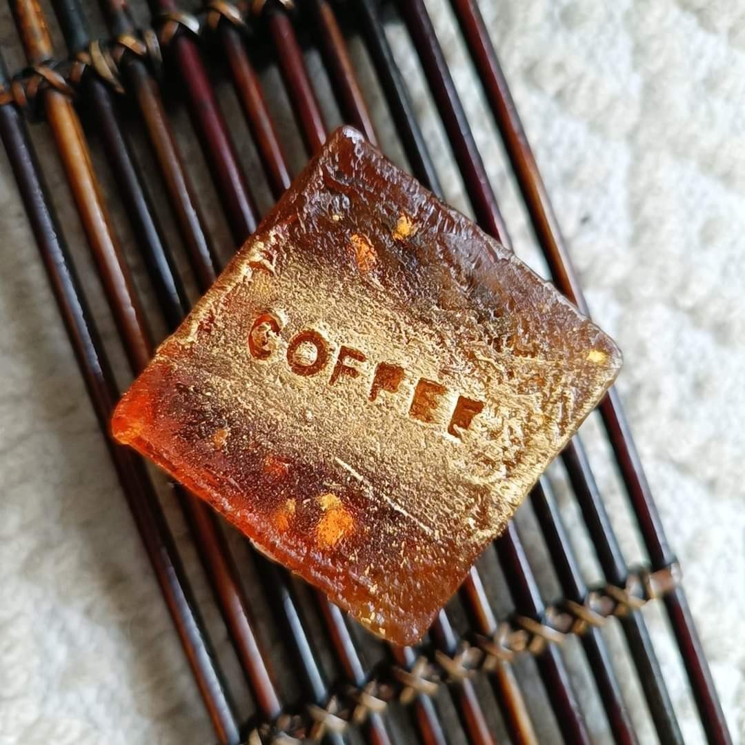 聖玥坊優選~高純度胺基酸(高保濕)咖啡&肉桂精油金箔皂 PH5.5弱酸性