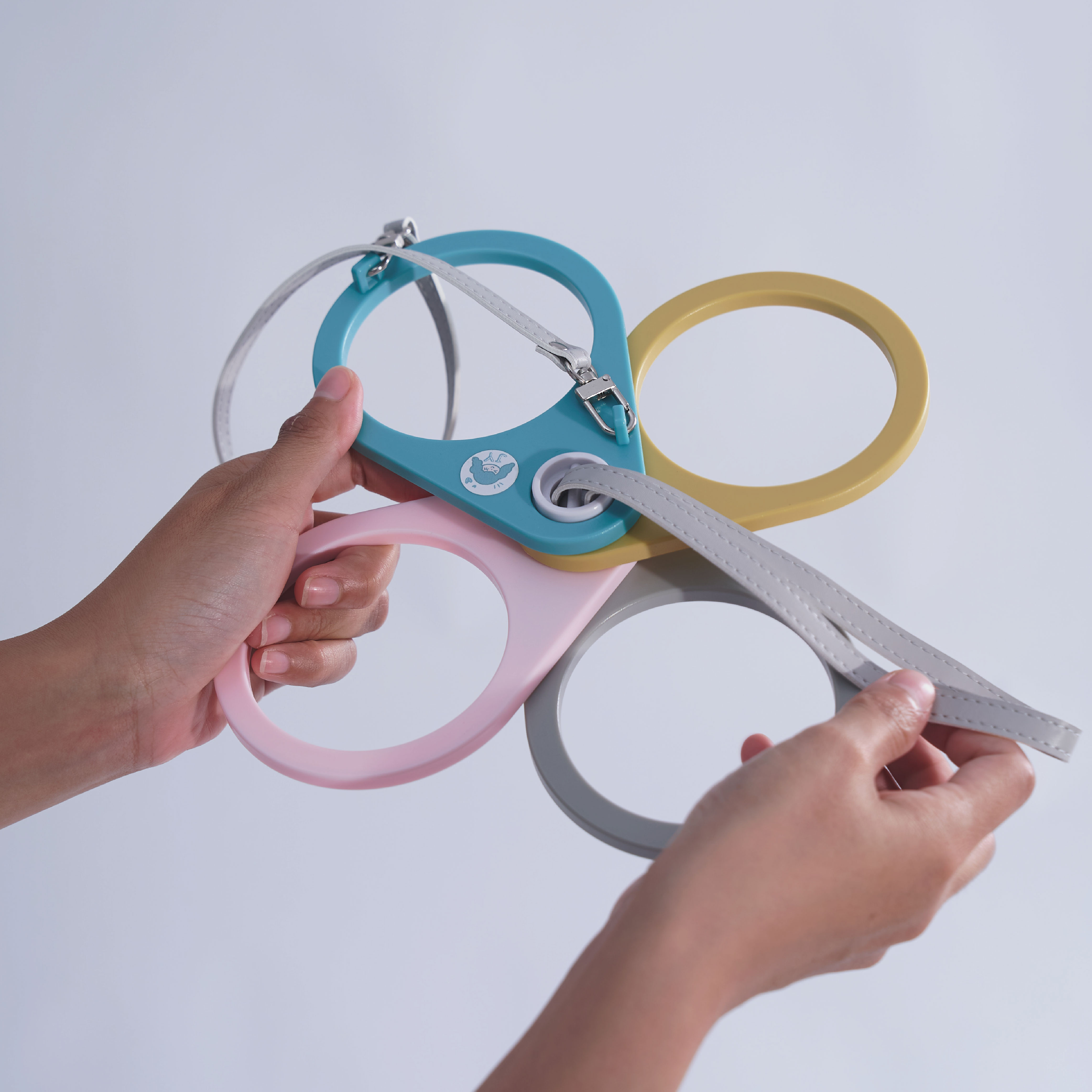 JY｜多功能水滴杯架｜一次提取4杯飲料｜1入組 1