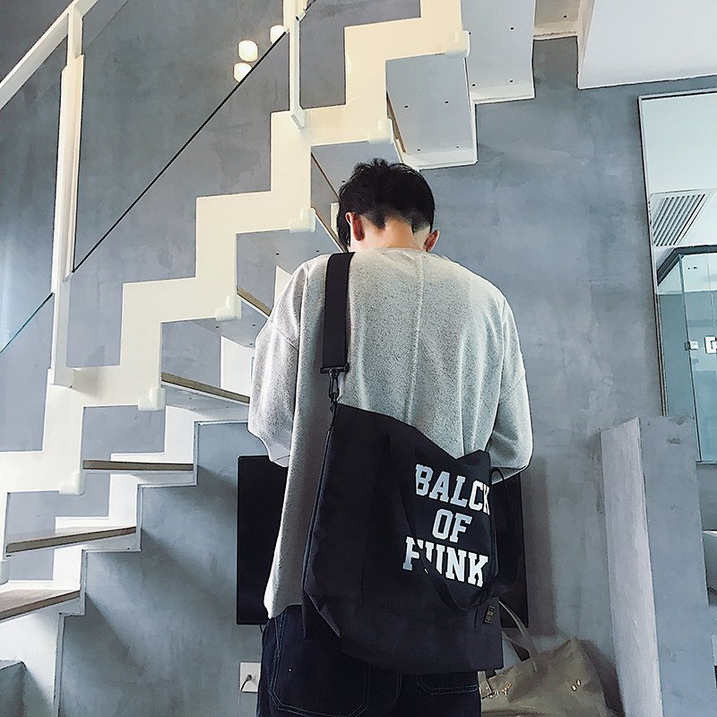 FINDSENSE品牌 韓國 新款 百搭時尚 字母 單肩包 手提包 側背包 斜跨小包包 旅行包 潮流