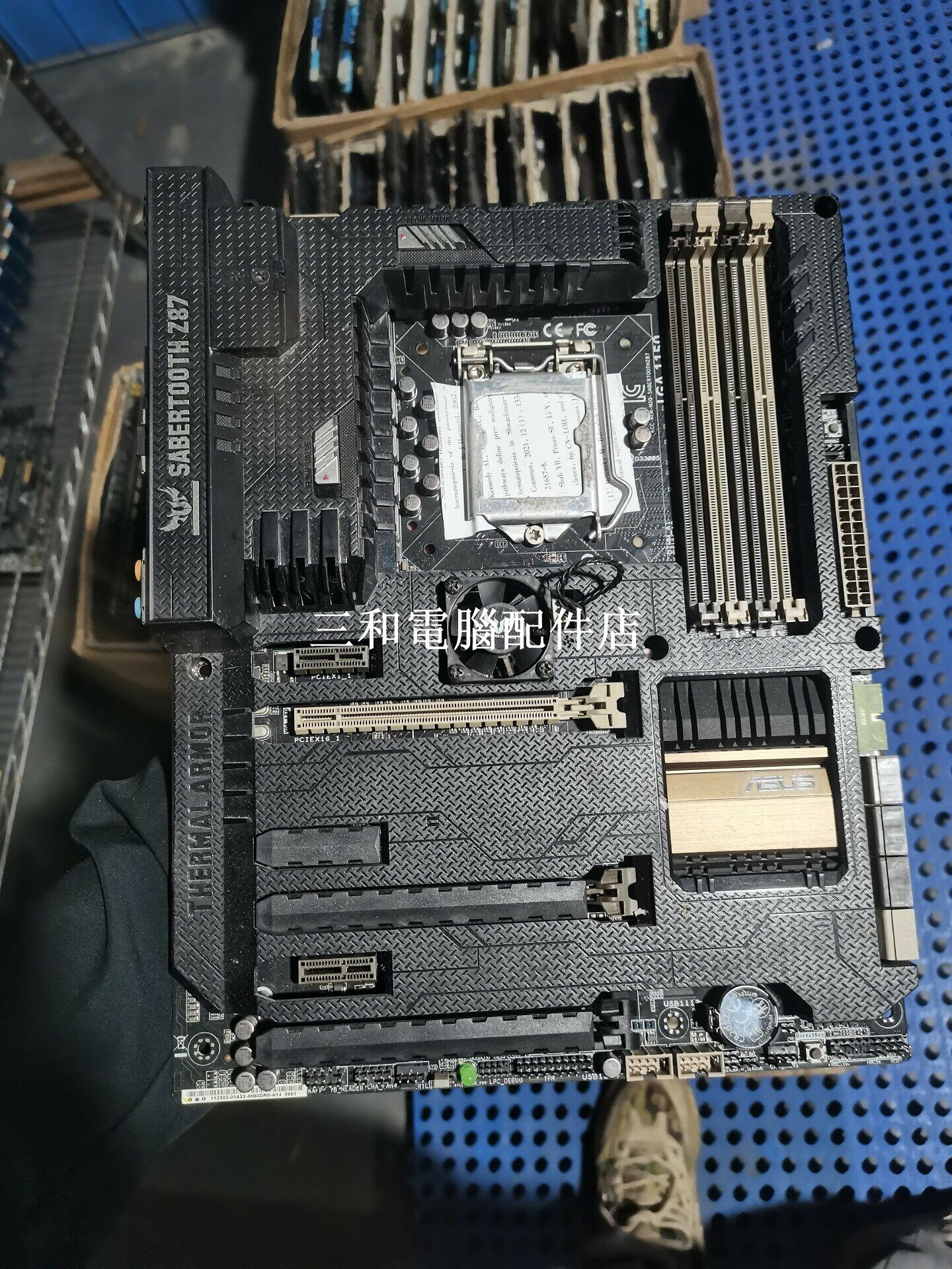 華碩SABERTOOTH Z87 主機板 實物拍攝 無暗疾 店保修一個月