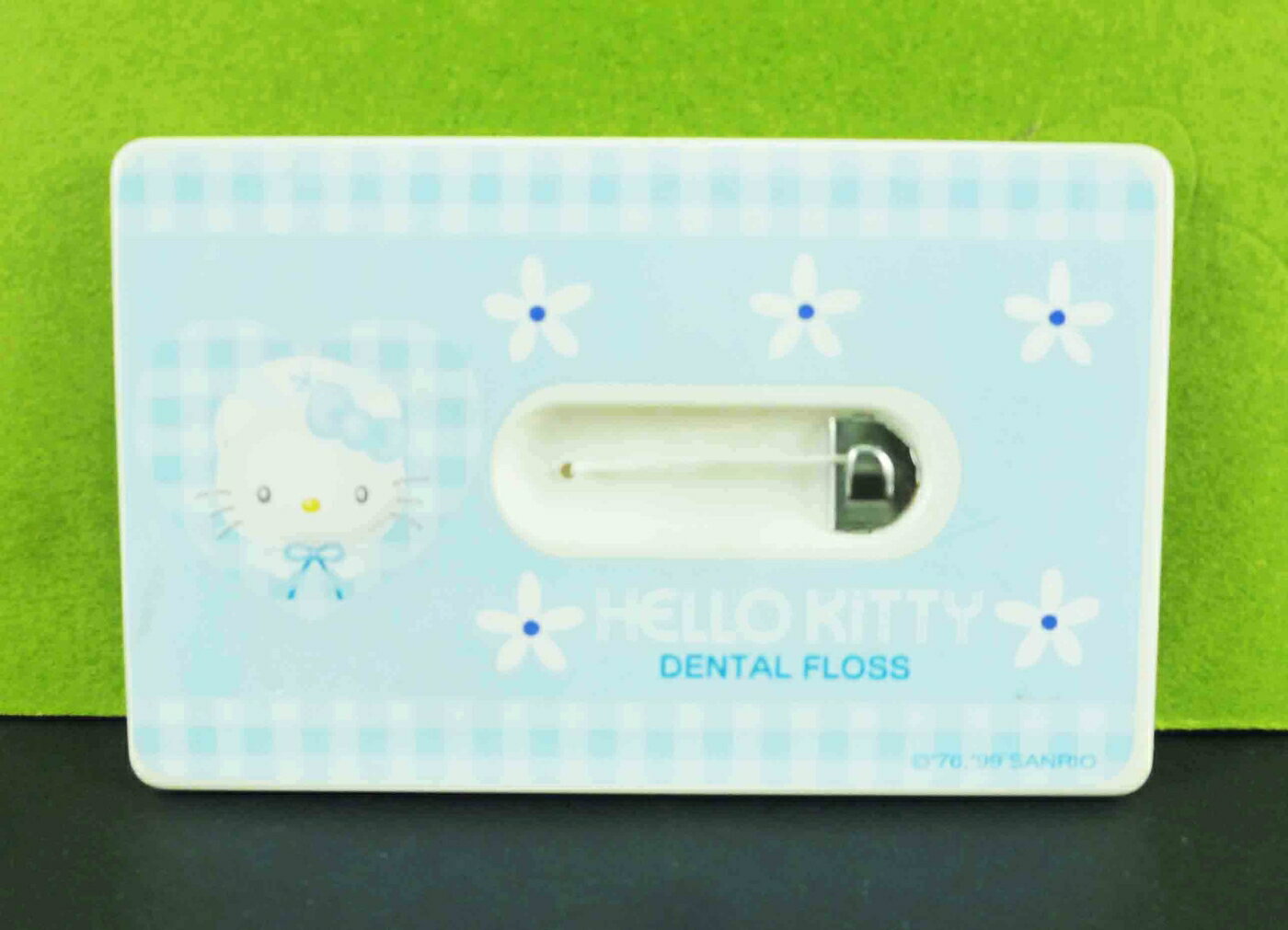 【震撼精品百貨】Hello Kitty 凱蒂貓 盒裝牙線-藍護士 震撼日式精品百貨