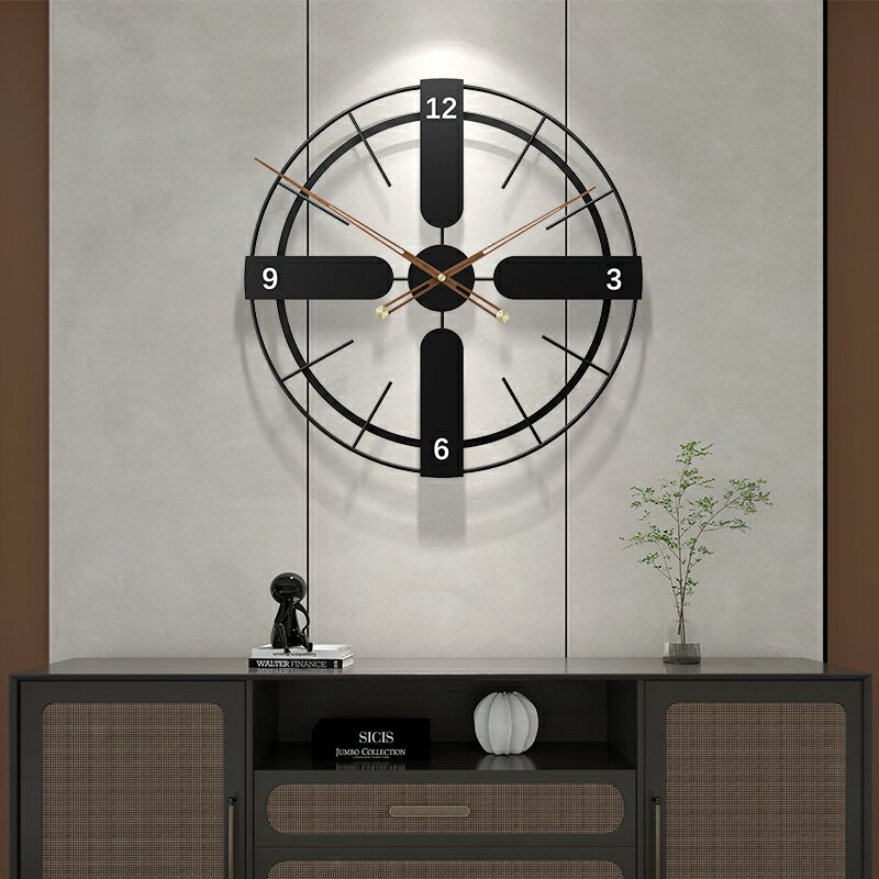 北歐風掛鐘 壁掛式時鐘 鐘錶掛鐘客廳家用時尚掛牆現代簡約輕奢北歐創意金屬藝術裝飾掛鐘『cyd6251』