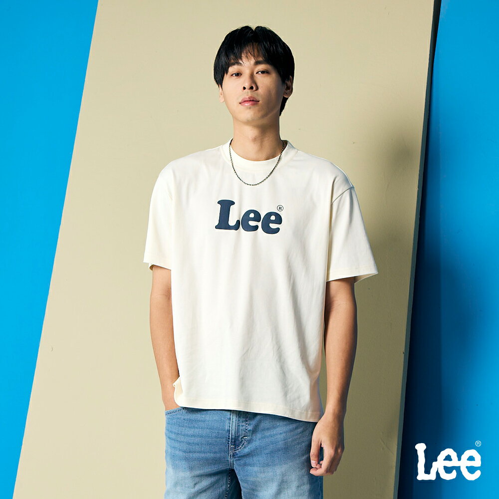 Lee 男女同款 寬鬆版 Logo 水柔棉布料 短袖T恤 | Modern & FITS’ EM ALL