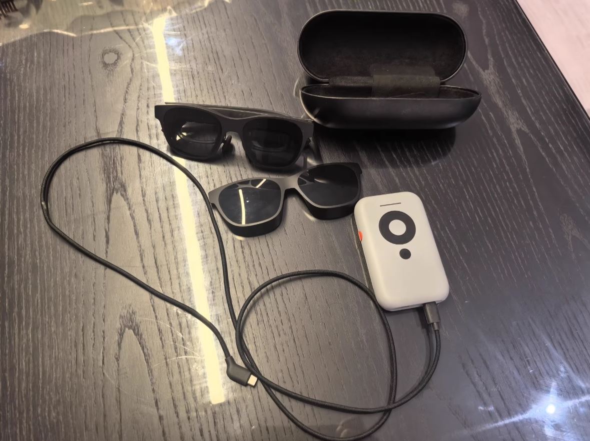 yes99buy電玩  XREAL Air 2 Pro 電致變色 智慧AR眼鏡 便攜投影空中投影翻譯眼鏡福利品