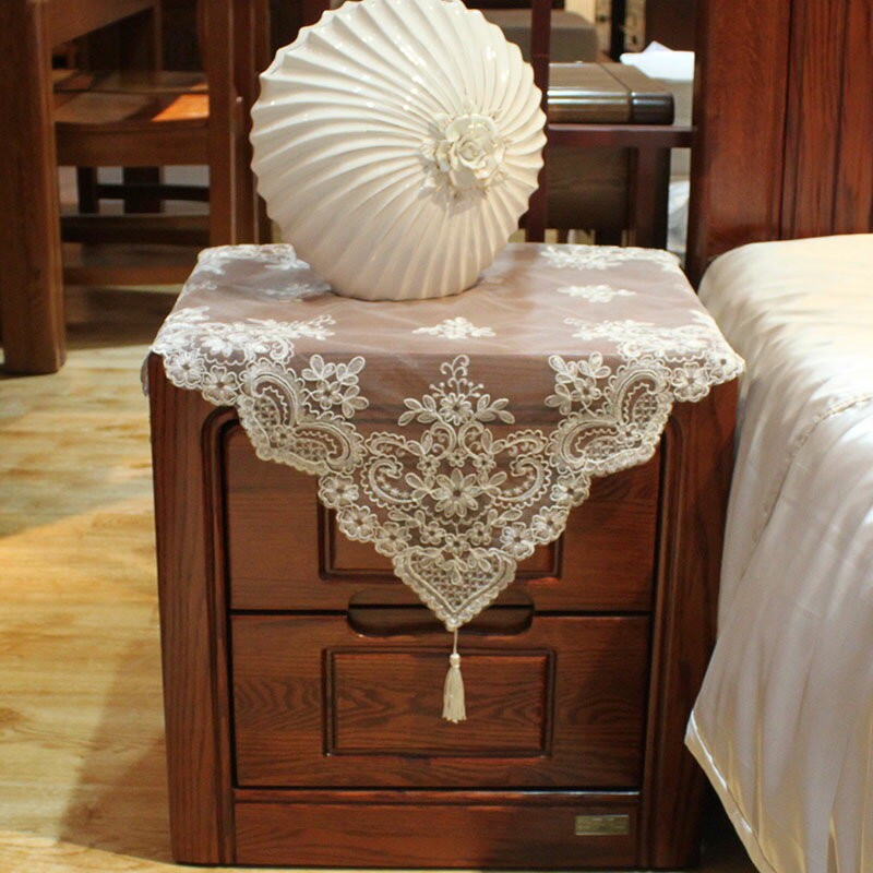 歐式簡約刺繡白色蕾絲方形桌布床頭柜微波爐空調蓋巾裝飾巾新中式