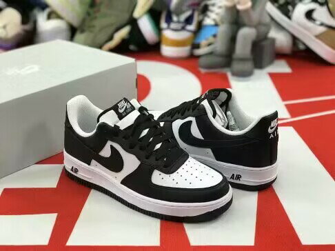 Nike Air Force 1 經典黑白 男女鞋 2