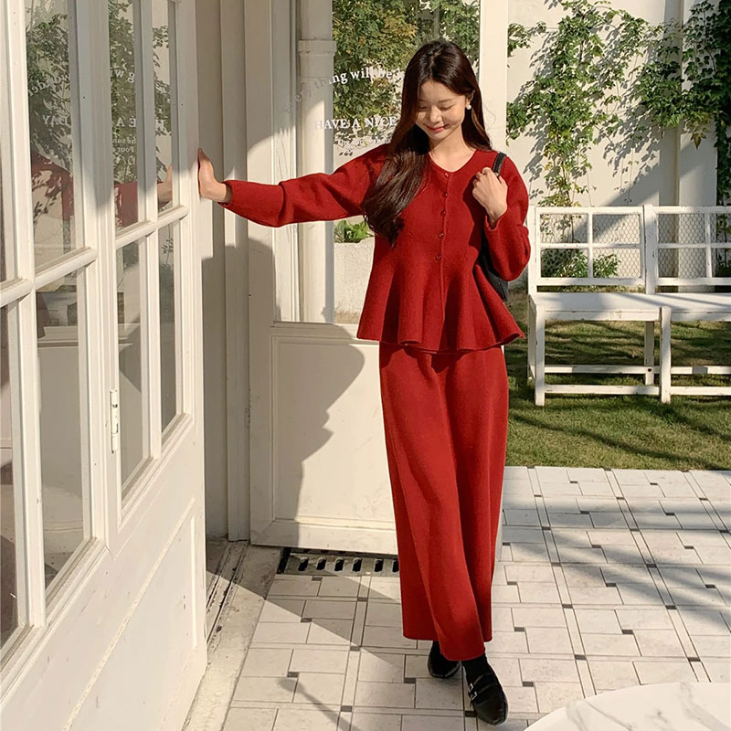 ANNAS 紅色毛呢傘狀套裝 毛衣外套長裙 氣質套裝 紅色套裝 貴婦 高級感 過年 新年 2024龍年喜氣穿搭 4