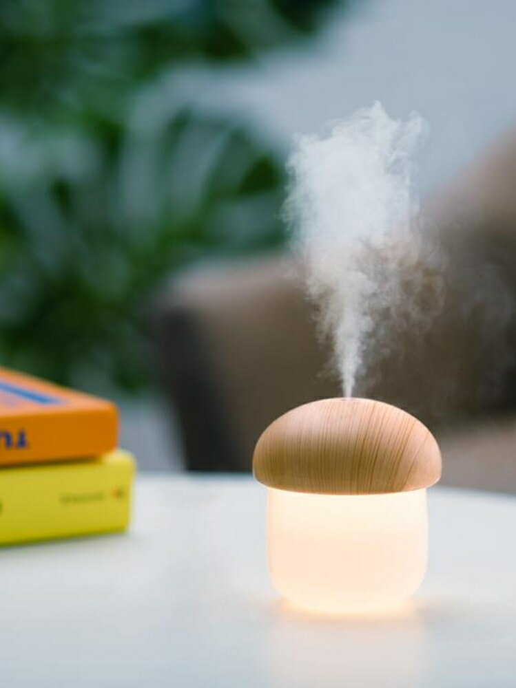 香爐 創意香薰燈香薰機香薰精油加濕器儀家用臥室內插電薰香爐助眠噴霧 歐歐流行館