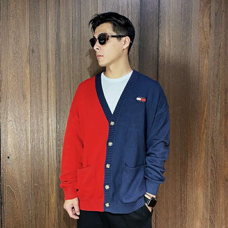 美國百分百【全新真品】Tommy Hilfiger 針織衫 長袖 V領 TH 上衣 logo 針織罩衫 拼色 紅藍白 CQ10
