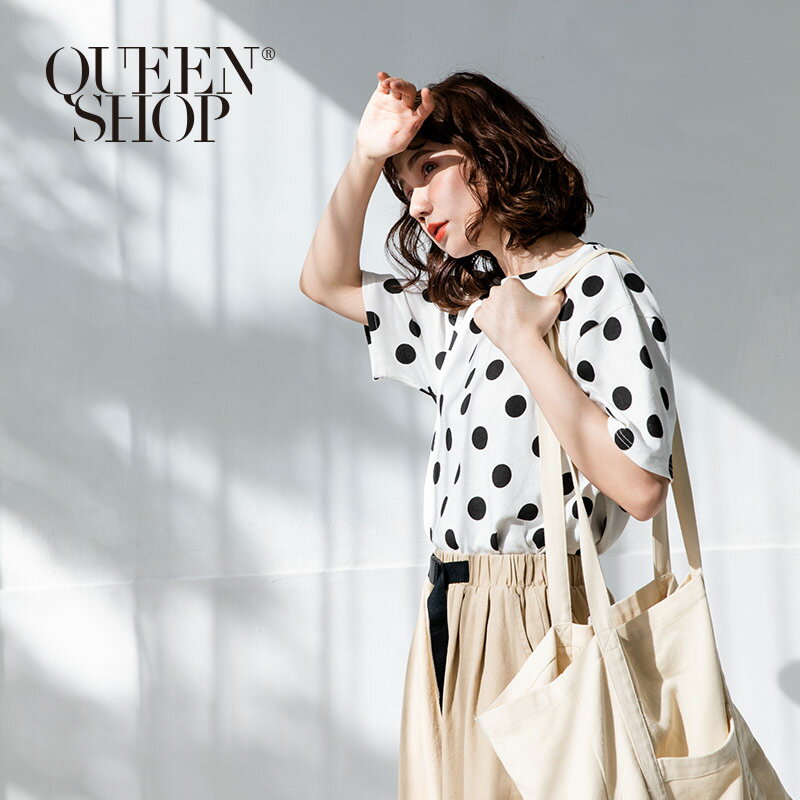 Ｑｕｅｅｎ Ｓｈｏｐ【01037620】滿版黑白點點圓領短袖棉T＊現+預＊