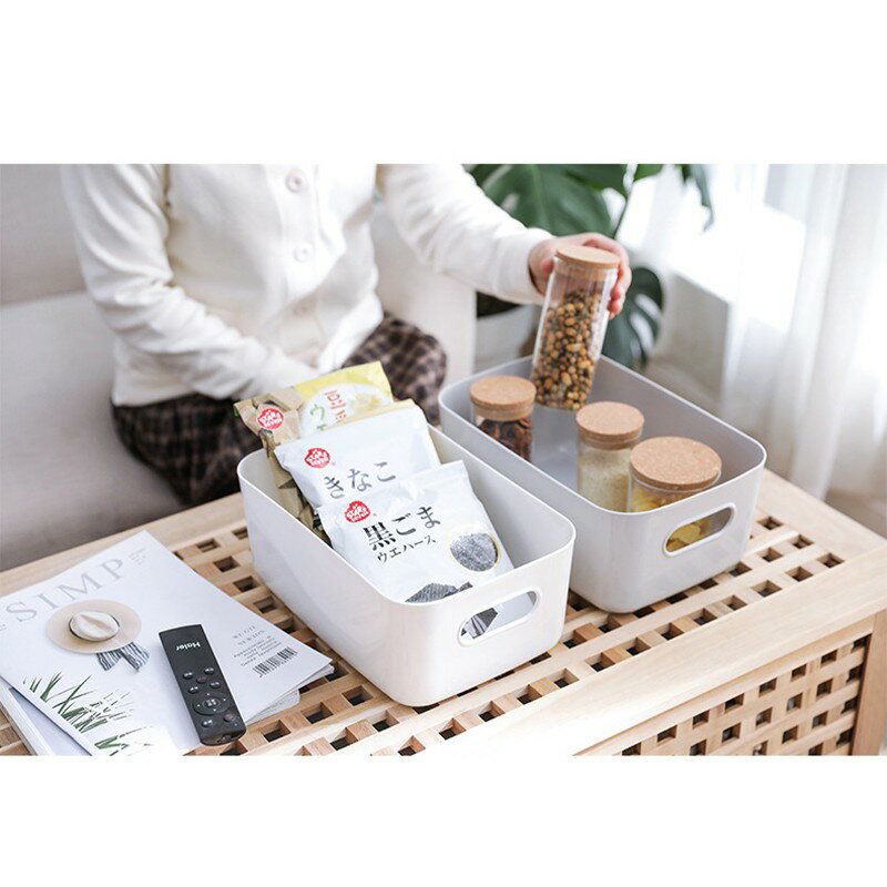 無印風簡約收納盒【Y023】台灣出貨 居家 櫥櫃白色收納籃分類盒 簡約收納筐 簡約白色 收納盒 白色收納籃 廚房收納盒 1