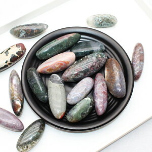 如鴻天然水草瑪瑙原色擺件紅綠色長條形魚缸裝飾小擺件礦物石頭砂