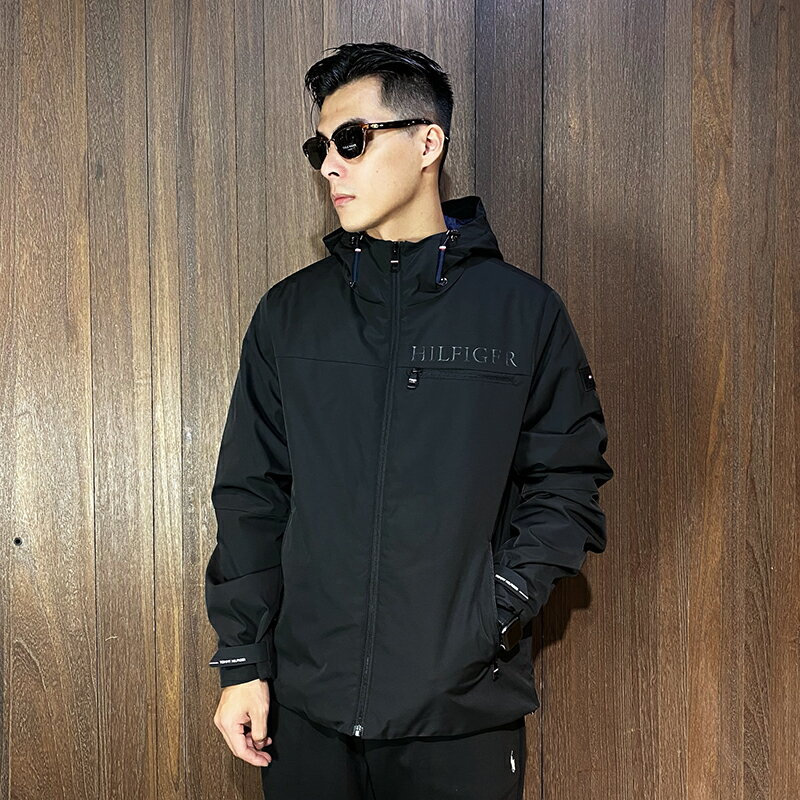 美國百分百【全新真品】Tommy Hilfiger 防風外套 連帽 男款 TH 保暖 logo 夾克 黑色 CP22