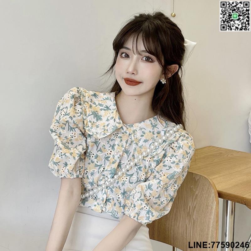 【歡樂購】娃娃領短袖碎花襯衫女夏季設計感小眾2021新款法式甜美泡泡袖上衣