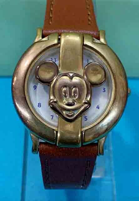 【震撼精品百貨】米奇/米妮 Micky Mouse 迪士尼日本手錶-金蓋#47906 震撼日式精品百貨
