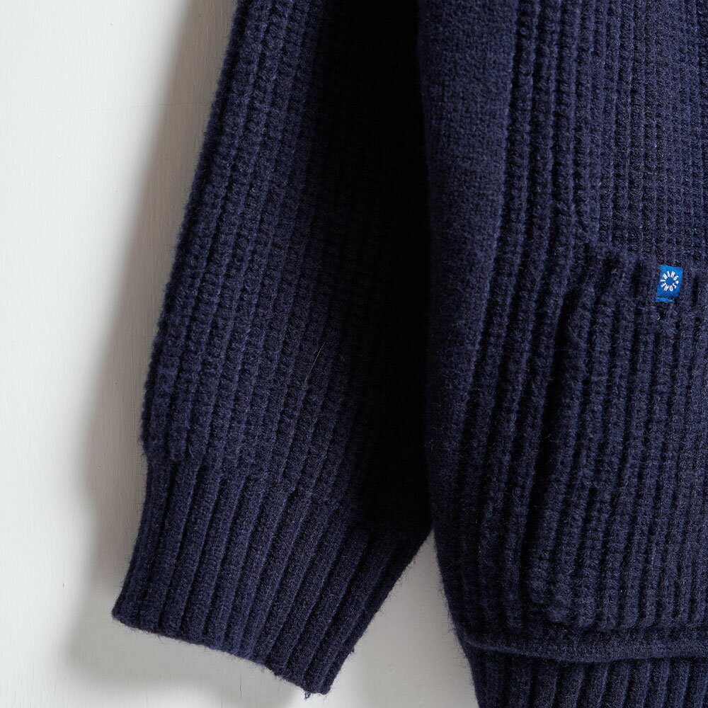 SOMETHING 女款 長版開襟毛衣針織外套 (丈青色) 6