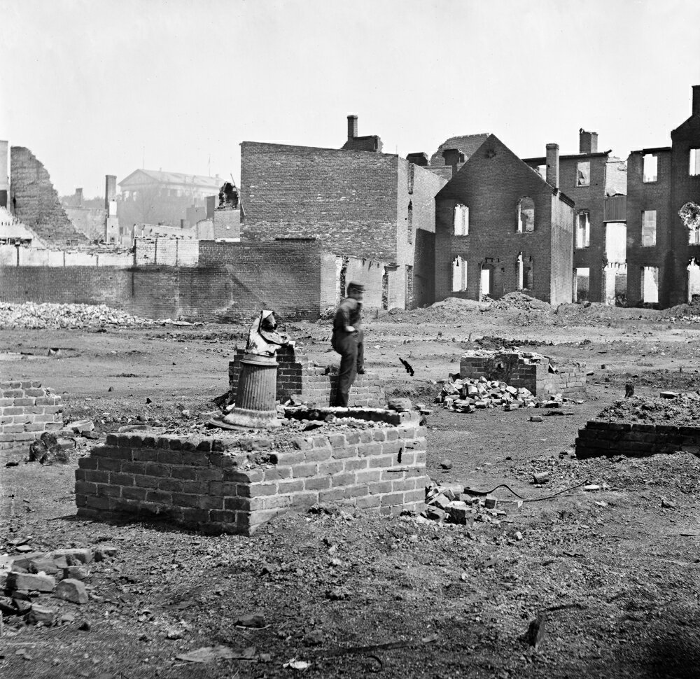 Posterazzi Civil War Richmond 1865 Na Confederate Soldier Standing