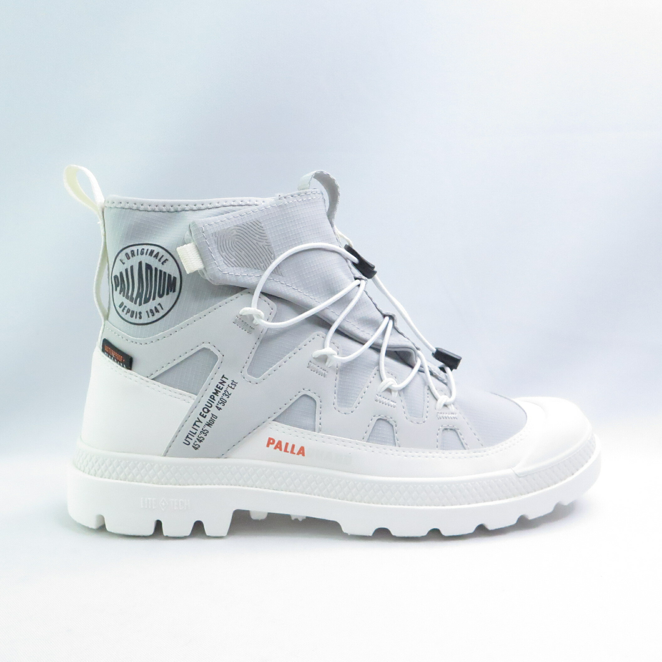 Palladium 74383056 PAMPA LITE+ XPLR WP+ 男女休閒鞋 防潑水 灰