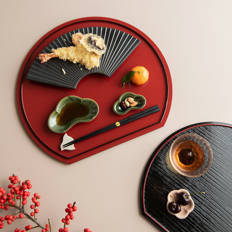 日本進口傳統漆器半月盤一人食日式托盤半圓形抗菌加工紅黑雙面用 全館免運
