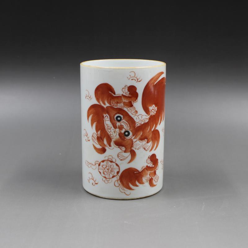 清同治年制紅彩獅子紋筆筒 手繪仿古文房用品擺件瓷器 古玩收藏1入