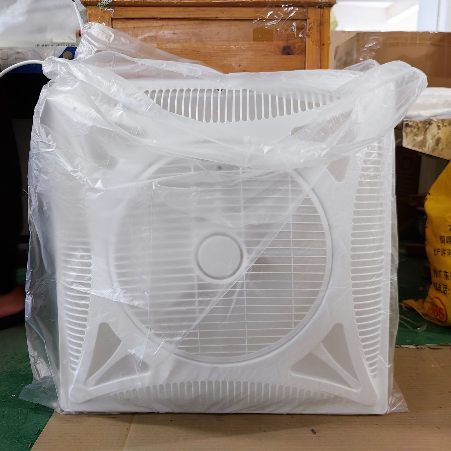 110V出臺灣明裝天花吸頂風扇吊頂石膏板整合嵌入式迴圈電風扇靜音【北歐家居生活】