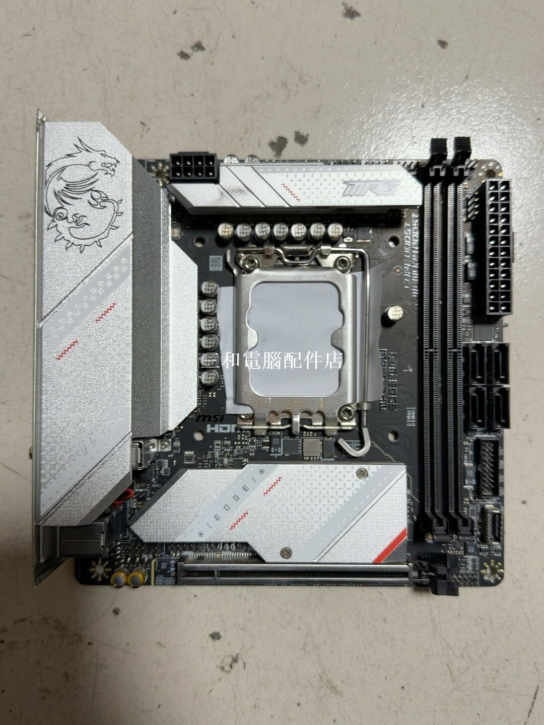微星 B760i EDGE WiFi D5 刀鋒 ITX 主機板 實拍 無瑕疵 功能完好 所見即所得 面交驗貨