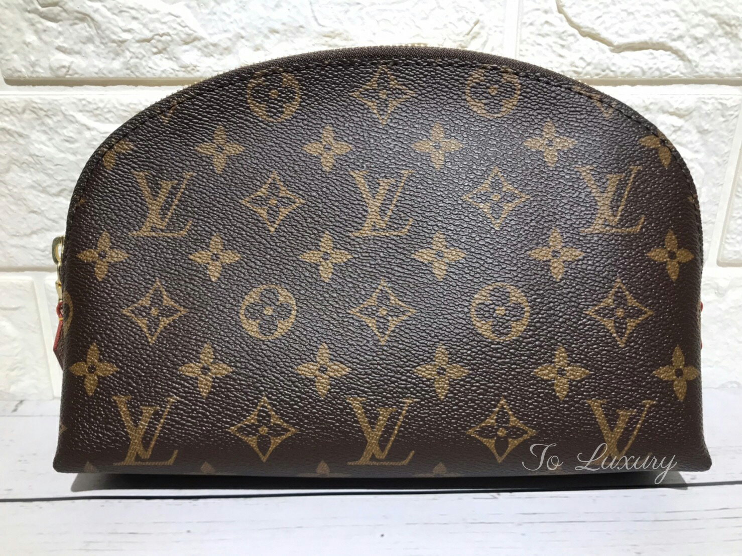 Louis vuitton gm cosmetic pouch new arrivals