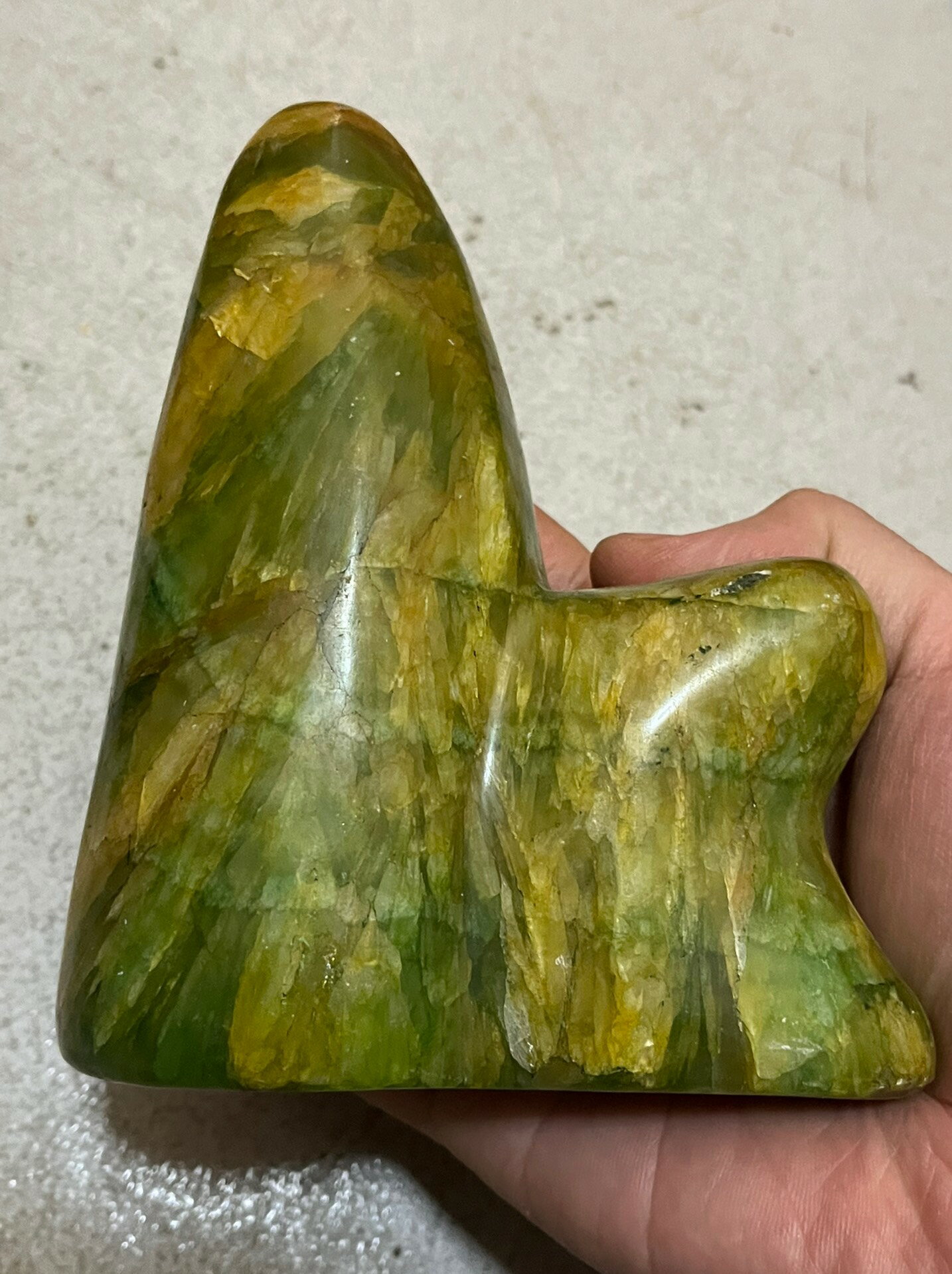 玉石 玉石擺飾，喜歡可以直接拍，尺寸6 × 11 × 12