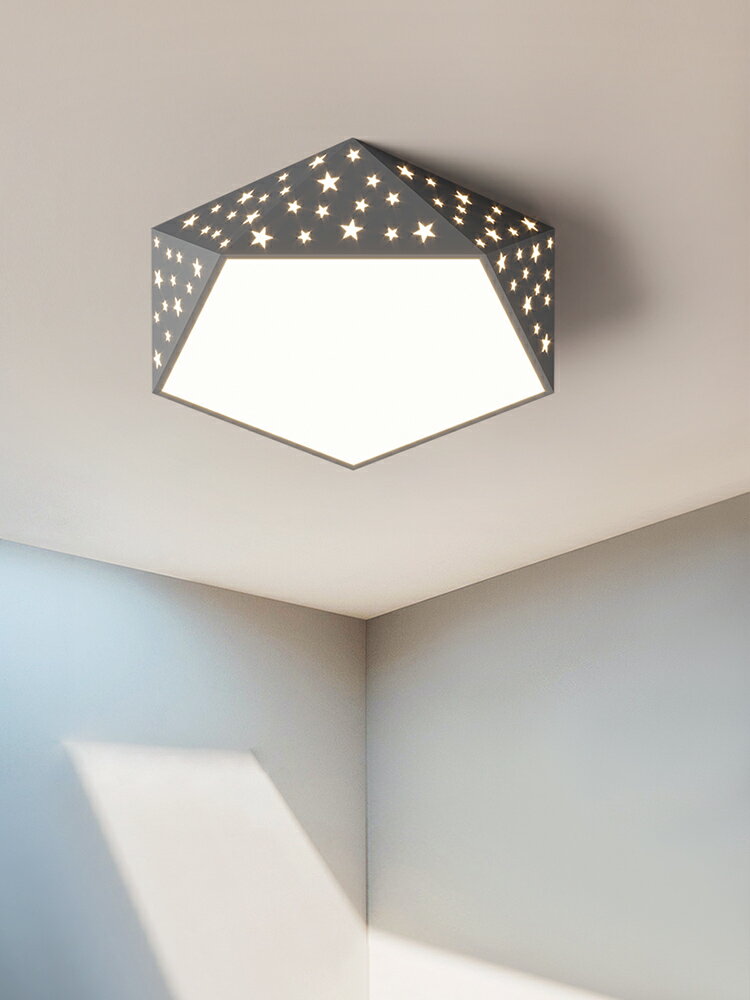 簡約現代創意臥室吸頂燈新款北歐輕奢客房溫馨房間燈