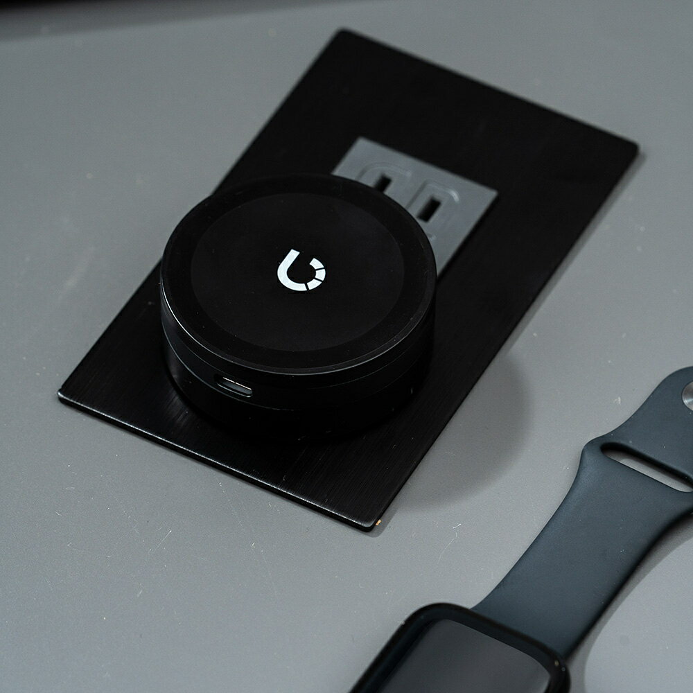 BEZALEL 倍加能 Prelude XS MagSafe磁吸無線快充盤 10W無線+27W有線快充 充電器【領券滿額再折千12/31止】 2