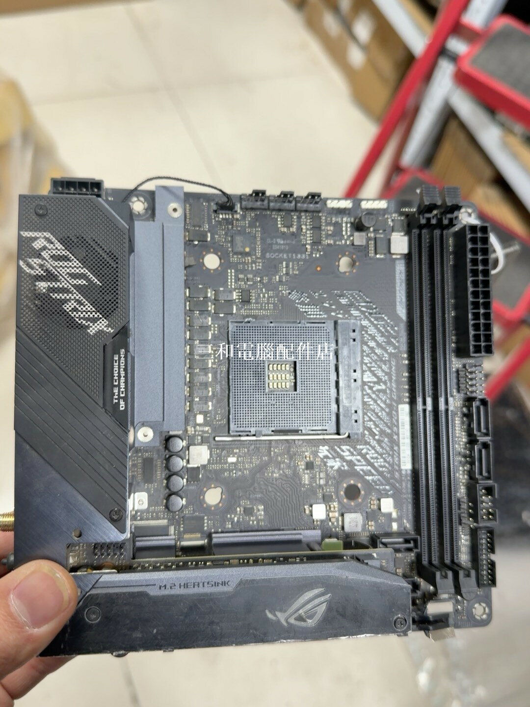 華碩ROG STRIX X570-I Gaming 主機板 AMD AM4 DDR4 高規格 符合бысп dòng新成當然測試無誤 無維修 現貨庫存