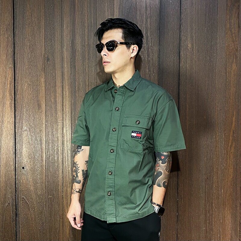 美國百分百【全新真品】Tommy Hilfiger 短袖襯衫 棉質 男款 TH 上衣 LOGO 綠色 CV44