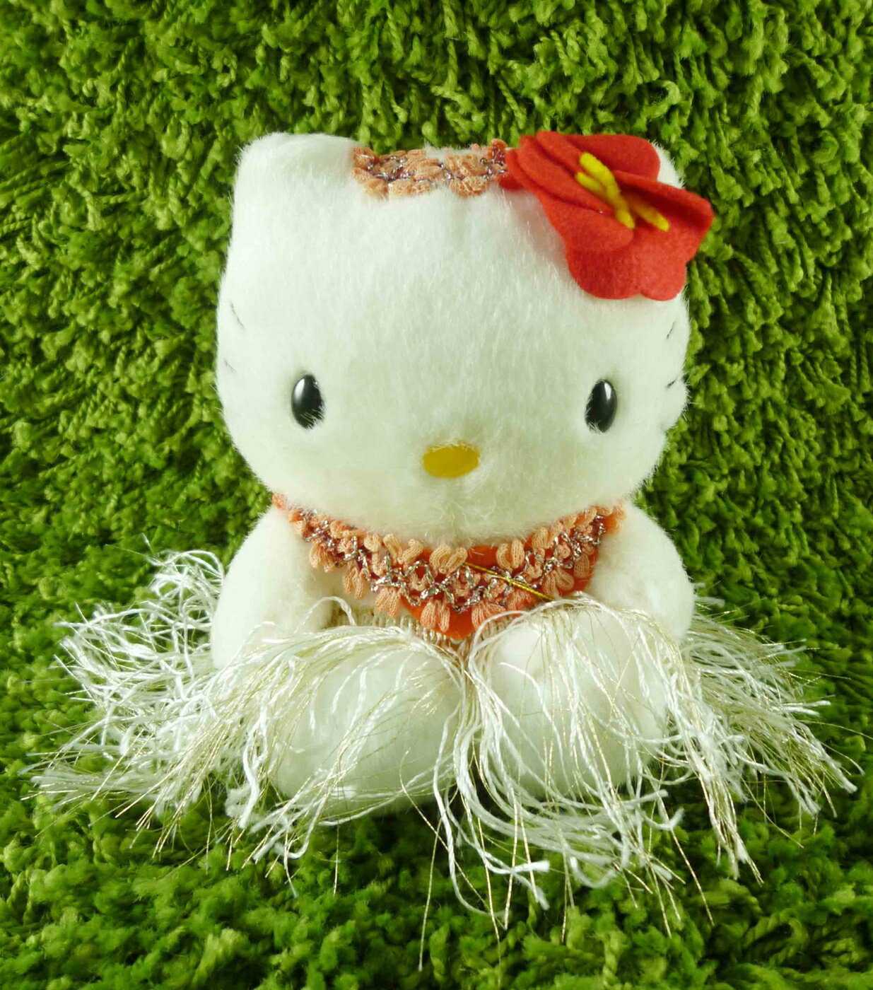 【震撼精品百貨】Hello Kitty 凱蒂貓 KITTY絨毛娃娃-夏威夷服飾-紅色 震撼日式精品百貨