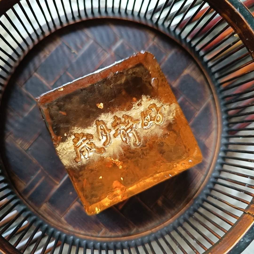 聖玥坊優選~ 高純度胺基酸(高保濕) 武夷烏龍金箔精油茶皂 /PH5.5弱酸性