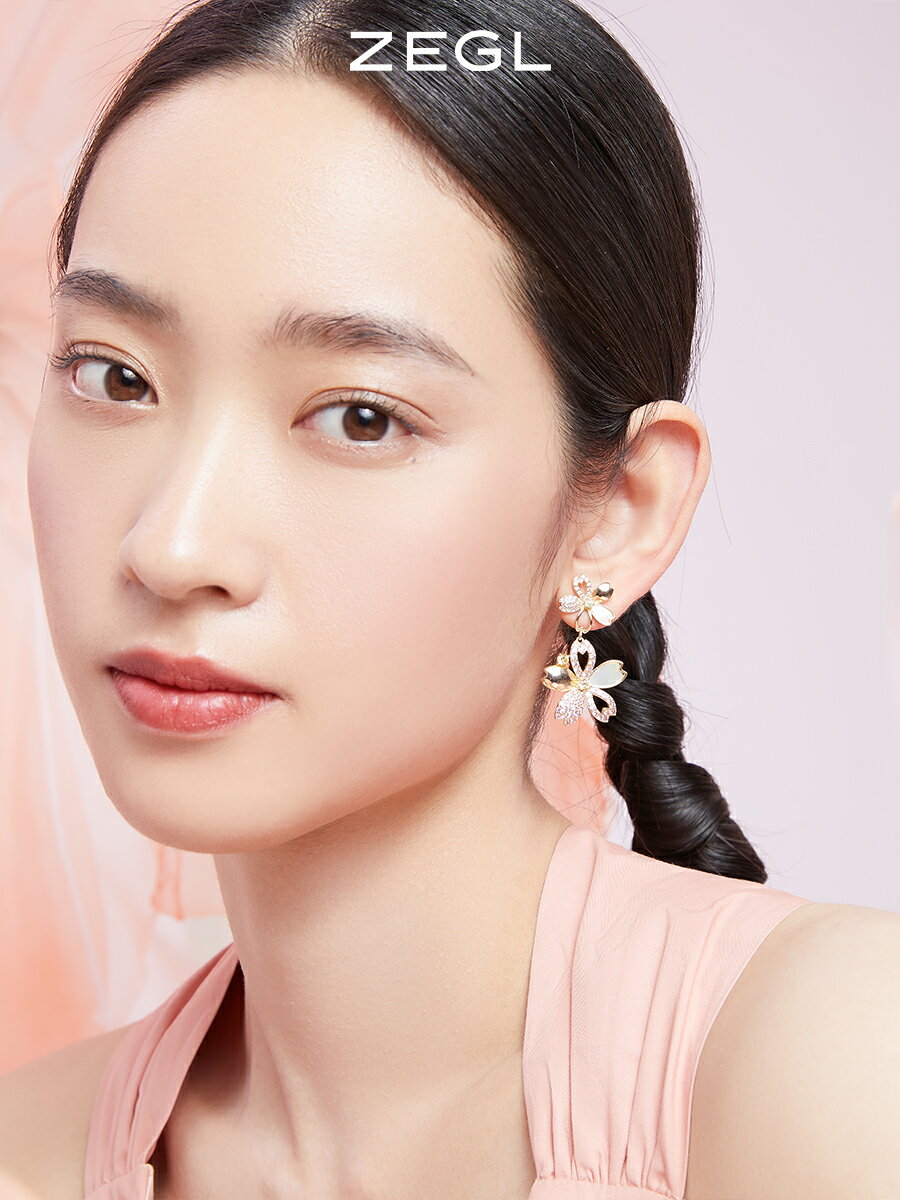 ZEGL櫻花朵耳環女小眾設計感高級耳釘2022年新款潮925銀針耳飾品