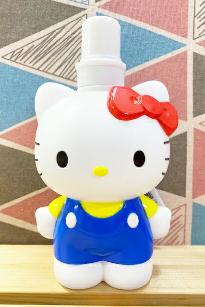 【震撼精品百貨】凱蒂貓 Hello Kitty 日本SANRIO三麗鷗 KITTY直飲式造型水壺(500ML)#38639 震撼日式精品百貨