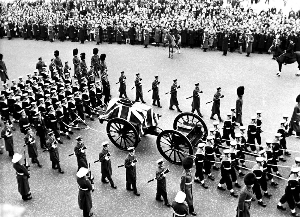 Posterazzi: Winston Churchills funeral procession Photo Print (30 x 24 ...