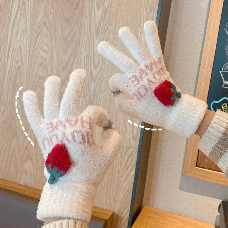 ins冬天草莓觸屏手套韓版保暖防寒騎車可愛少女毛絨針織五指手套
