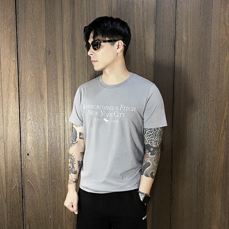 美國百分百【全新真品】Abercrombie & Fitch 短袖 棉質 T恤 AF 上衣 logo 短T 芋頭紫 CX96