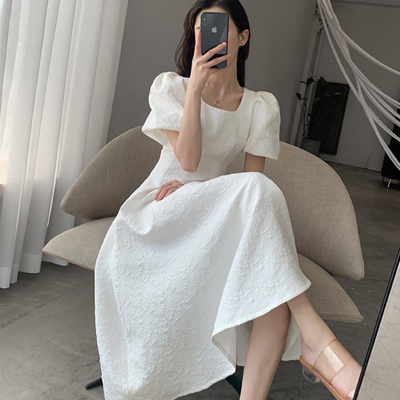 2022年高階輕奢白色連衣裙女夏法式復古氣質高階感小禮服裙子日常