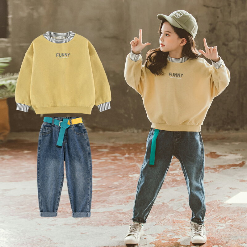 女童洋氣套裝新款春裝韓版中兒童時髦條紋領衛衣牛仔褲兩件套1入