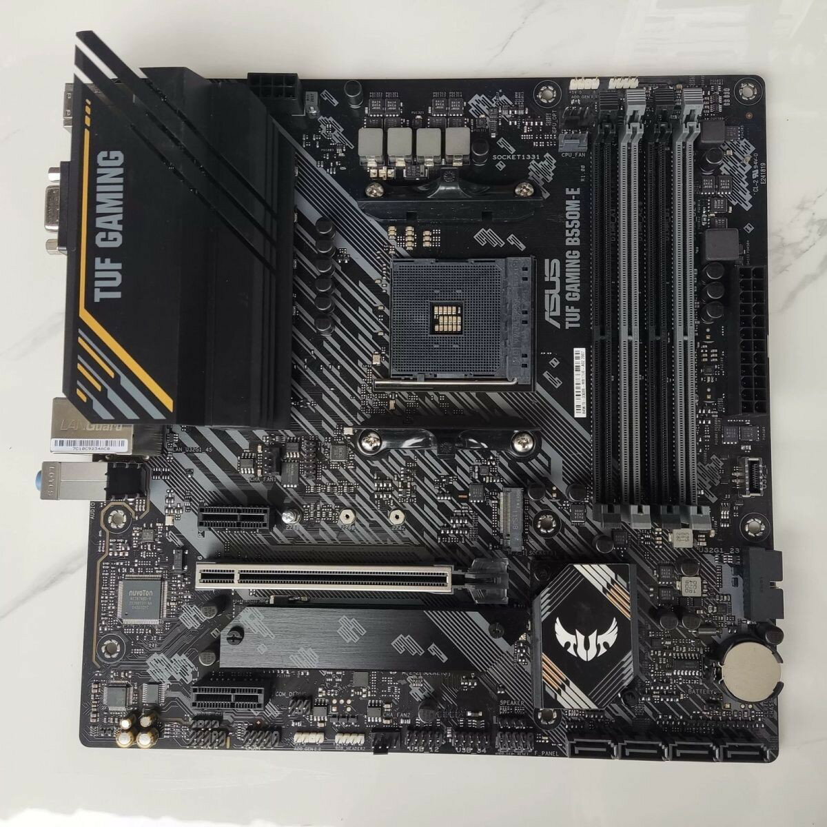 華碩ASUS TUF GAMING B550M-E WIFI 主機板 支援Ryzen 1-5000系列 CPU 強效散熱 軍規耐用 遊戲電競 超頻穩定